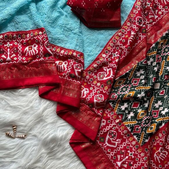 chikankari lucknow embroidered-saree - Picture 3 of 16